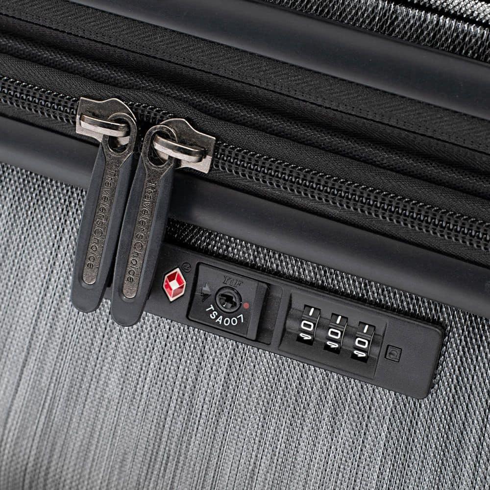 Silverwood 30 Hardside Spinner Luggage 31 x 21 x 14