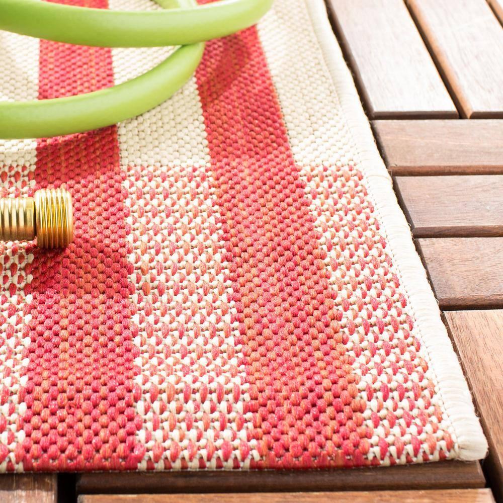 Courtyard Performance Plaid Rug