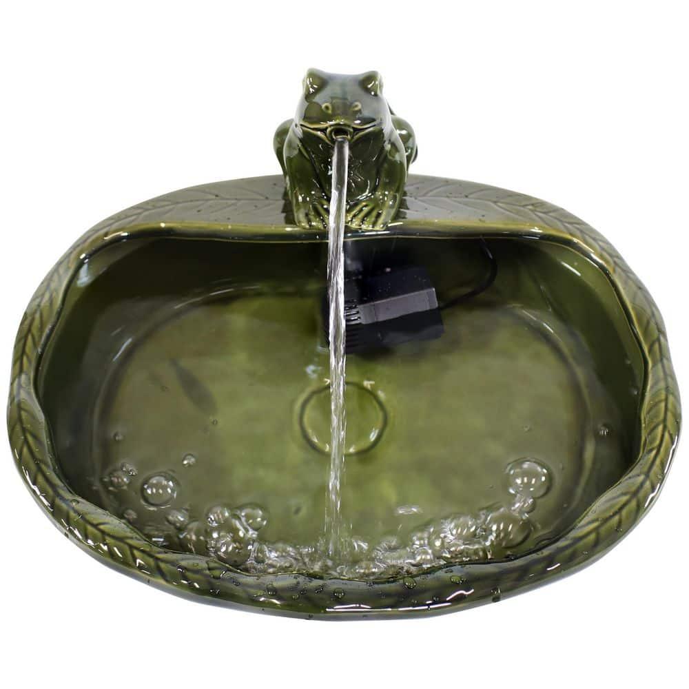 Sunnydaze Outdoor Solar Powered Ceramic Spitting Frog Water Fountain with Submersible Pump - 7" - Green