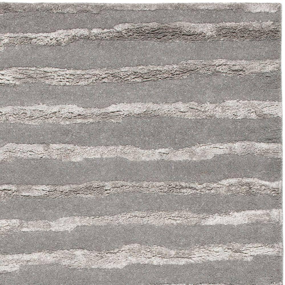 Soho SOH519 Hand Tufted Indoor Area Rug - Grey - 5'x8' - Safavieh