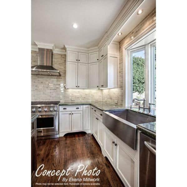 Ekena Millwork Acanthus Leaf Carved Wood Crown Moulding, Cherry