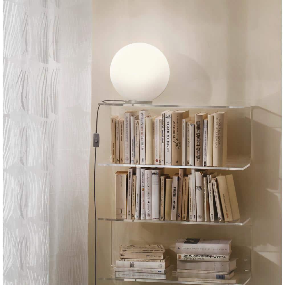 Mia Globe Lamp