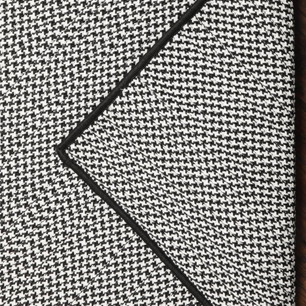 Sadie Black 10 ft. x 10 ft. Indoor/Outdoor Patio Braided Area Rug