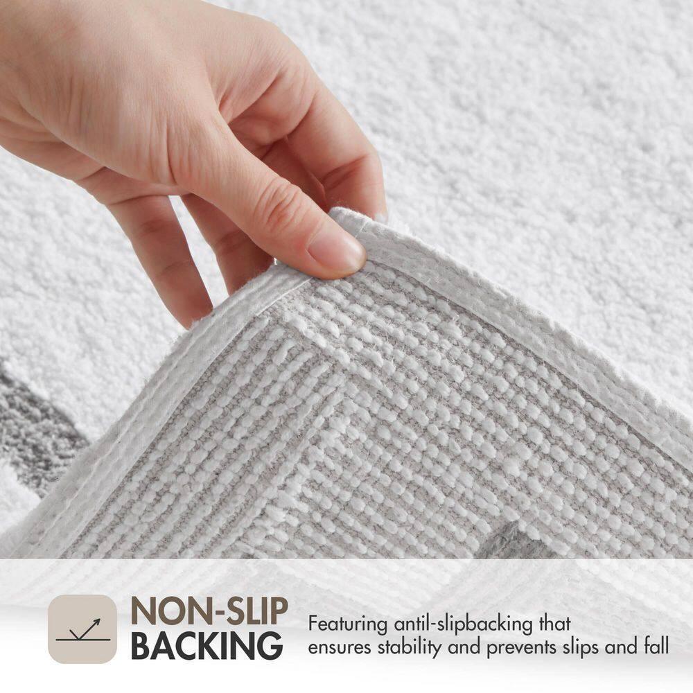 Madison Park 100% Cotton Tufted Bath Rug with Non-Slip Backing
