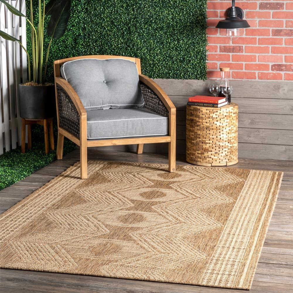 nuLOOM 4' x 5' Outdoor Geometric Area Rug, Stain Resistant, Weather Resistant, High Traffic, Patio, Balcony, Outside, Ranya Light Brown