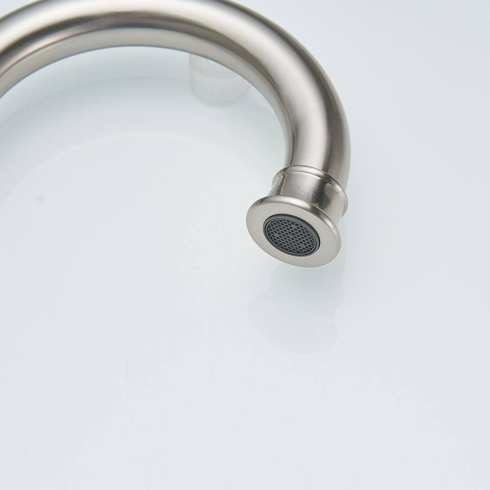 Widespread 2-handle Bathroom Faucet with Drain Assembly