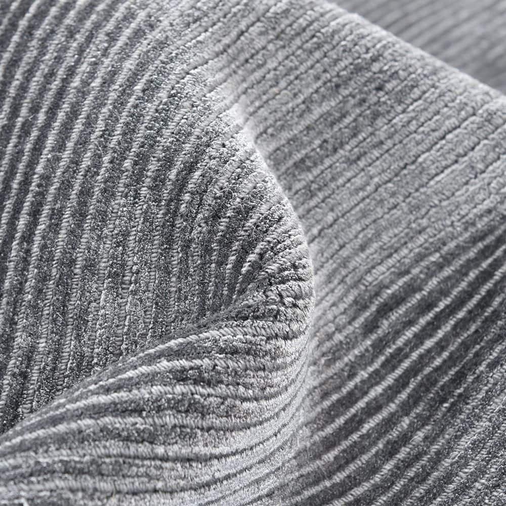 Minh Rug - 9' x 12'