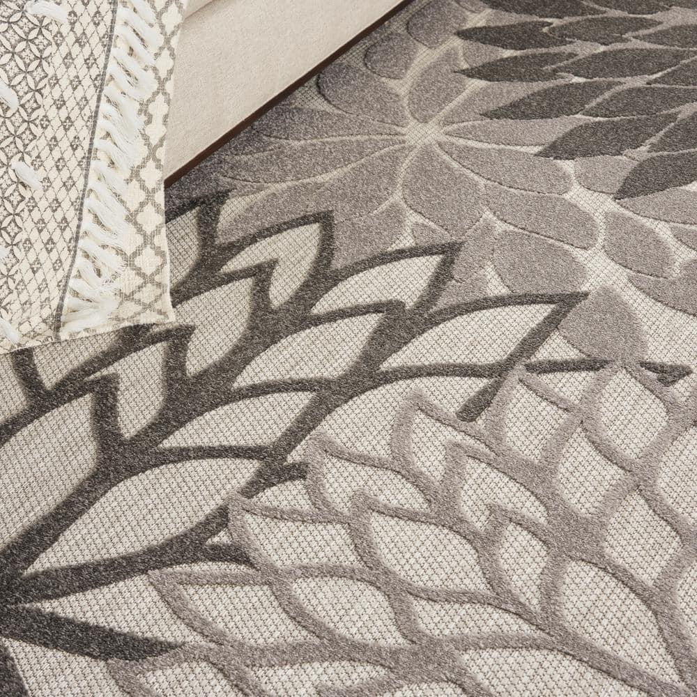 Nourison Aloha Floral Bloom Flatweave High-Low Indoor Outdoor Area Rug Silver Grey 7' x 10'