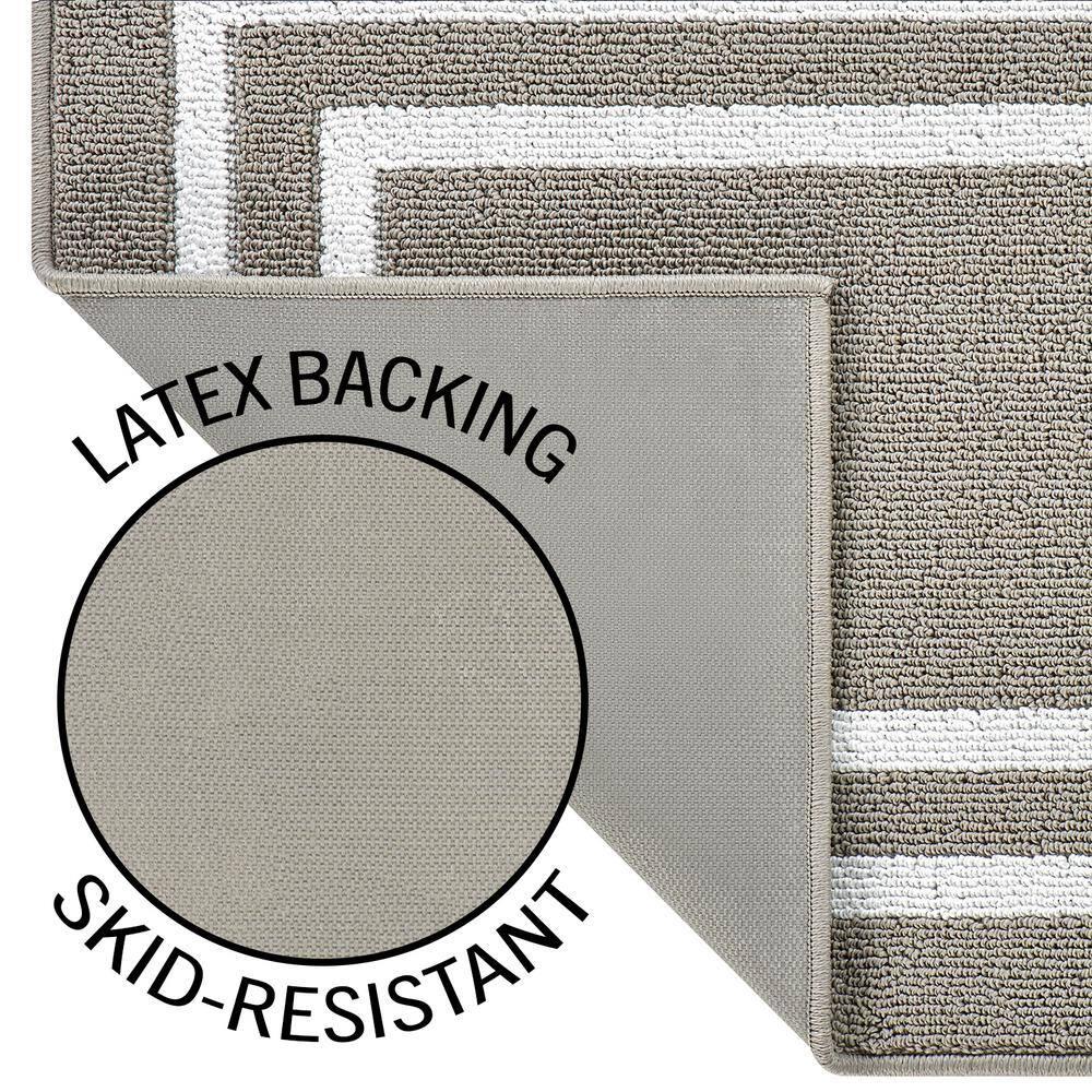 Double Border Machine Tufted Performance Light Gray/White Rug