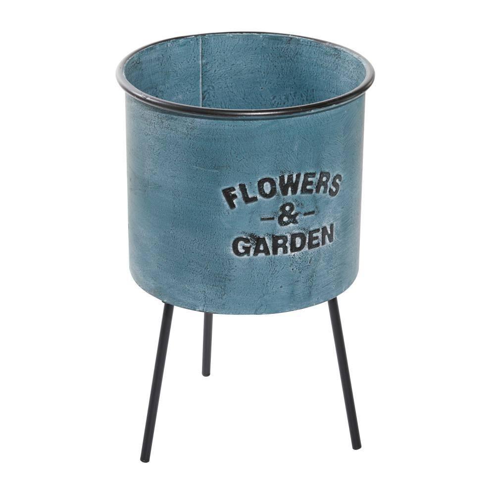 DecMode 20", 18", 16"H Indoor Outdoor Multi Colored Metal Planter with Flowers And Garden Text (3 Count)