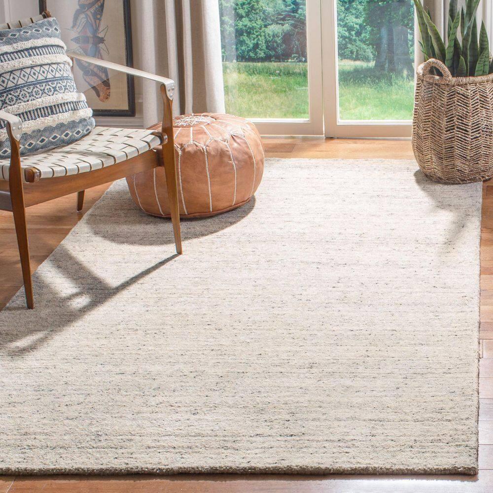 SAFAVIEH Himalaya Flanagan Solid Area Rug, Ivory, 2' x 3'