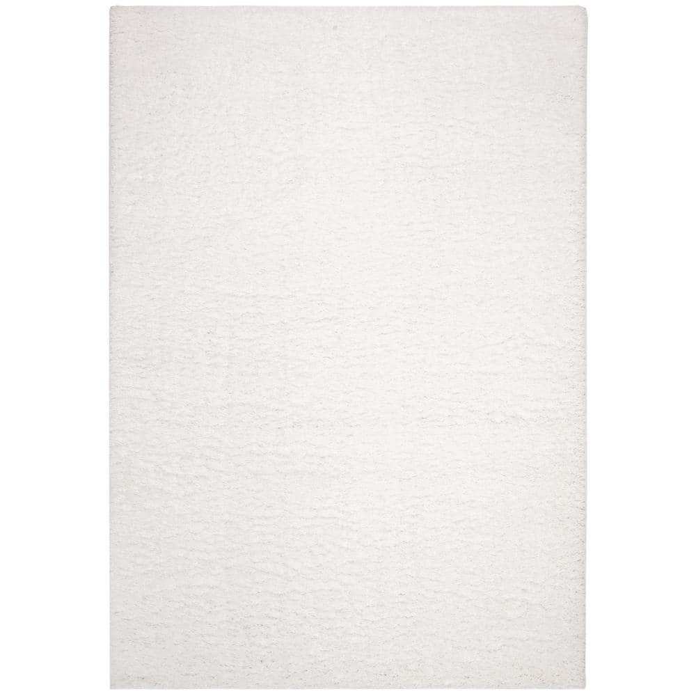 SAFAVIEH August Carlene Solid Plush Shag Area Rug, White, 4' x 6'