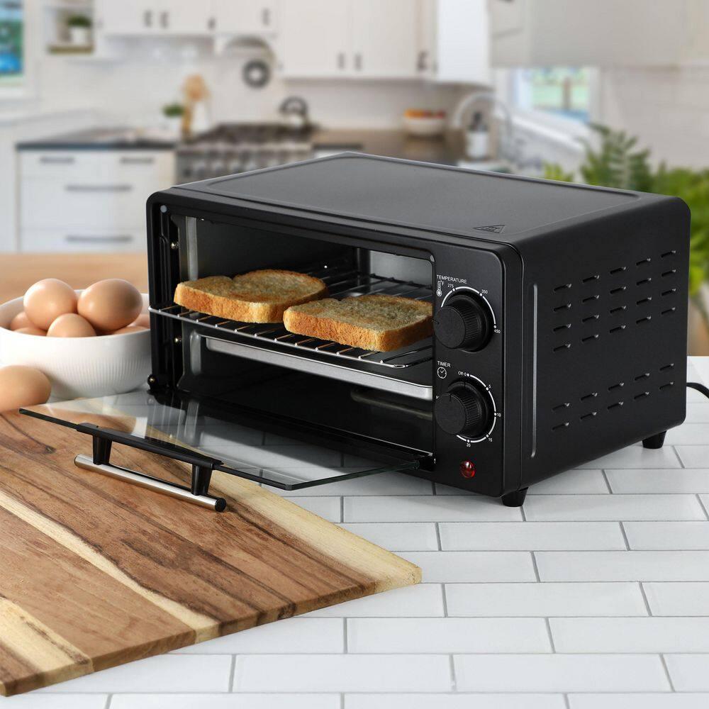 MegaChef 9L Electric Counter Top Toaster Oven in Black