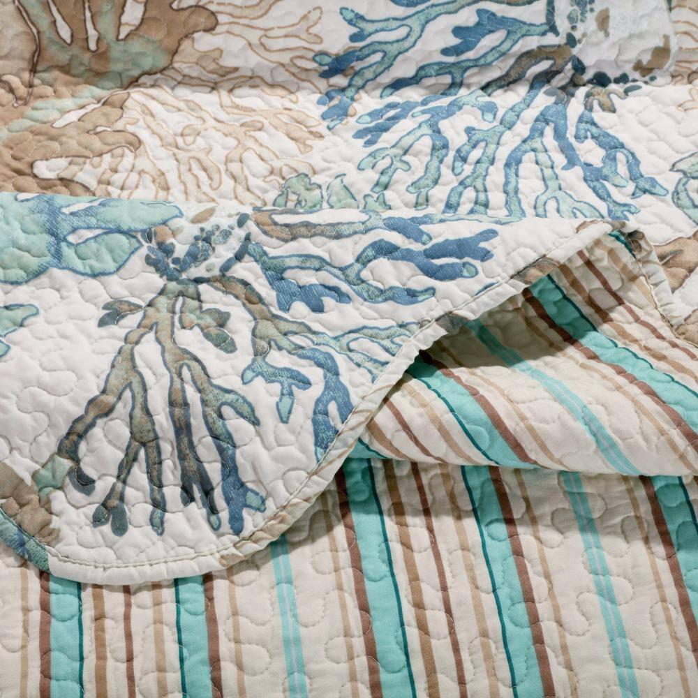 Barefoot Bungalow Atlantis Quilted Reversible Throw