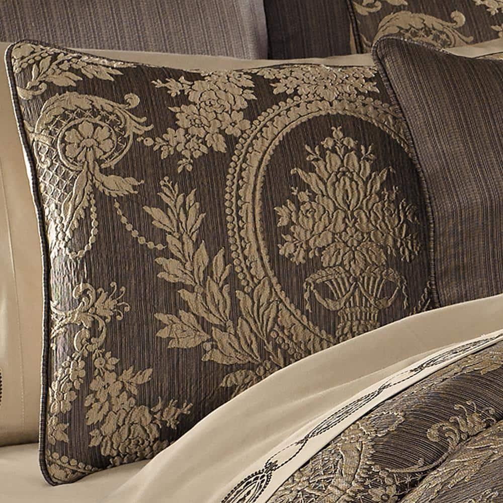 Five Queens Court Neapolitan Comforter Set