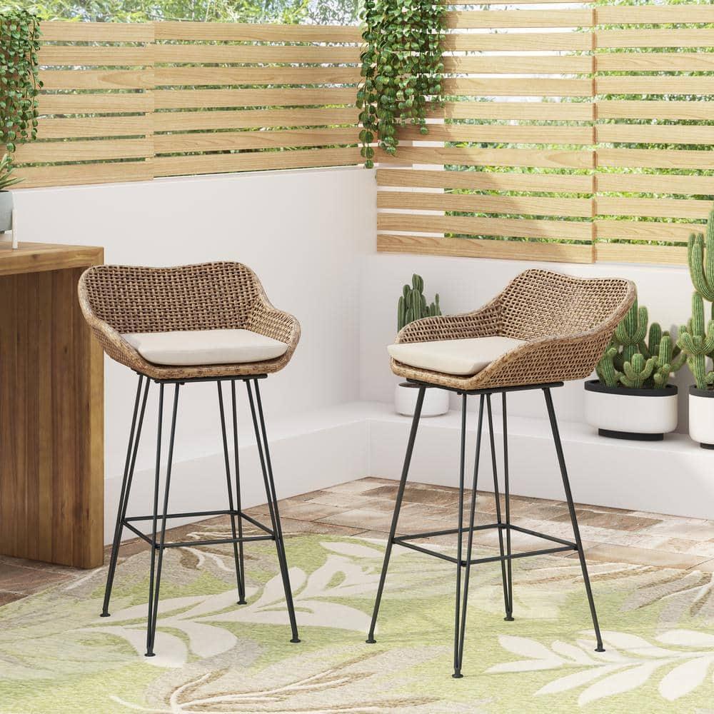 Gewnee Outdoor Wicker and Iron Low Back Barstools