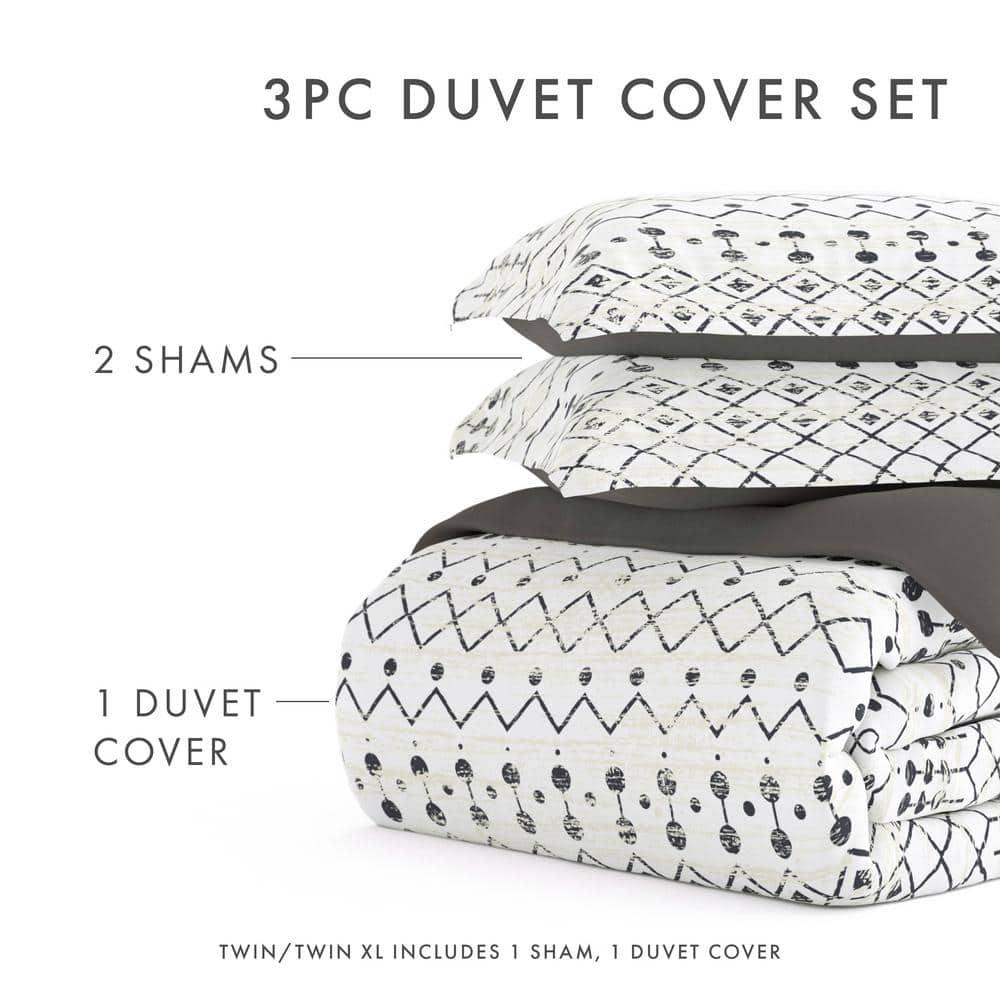 Etched Gate Pattern Reversible Duvet Cover Set