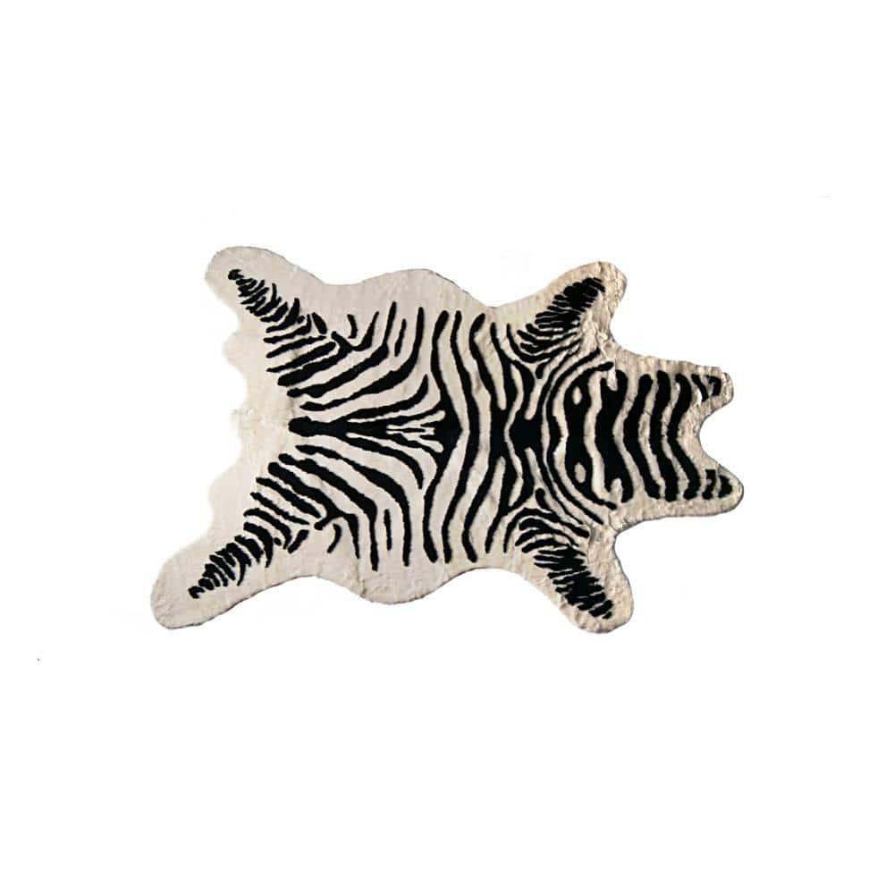 Luxe Classic Faux Hide Rug | Denton zebra black on white | 5.25'x7.5'