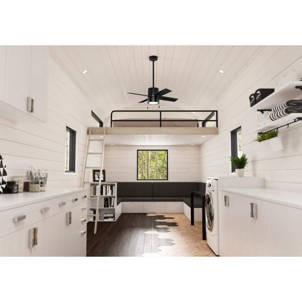 Hunter Fan 42" Beck 4 - Blade Standard Ceiling Fan with Pull Chain and Light Kit Included