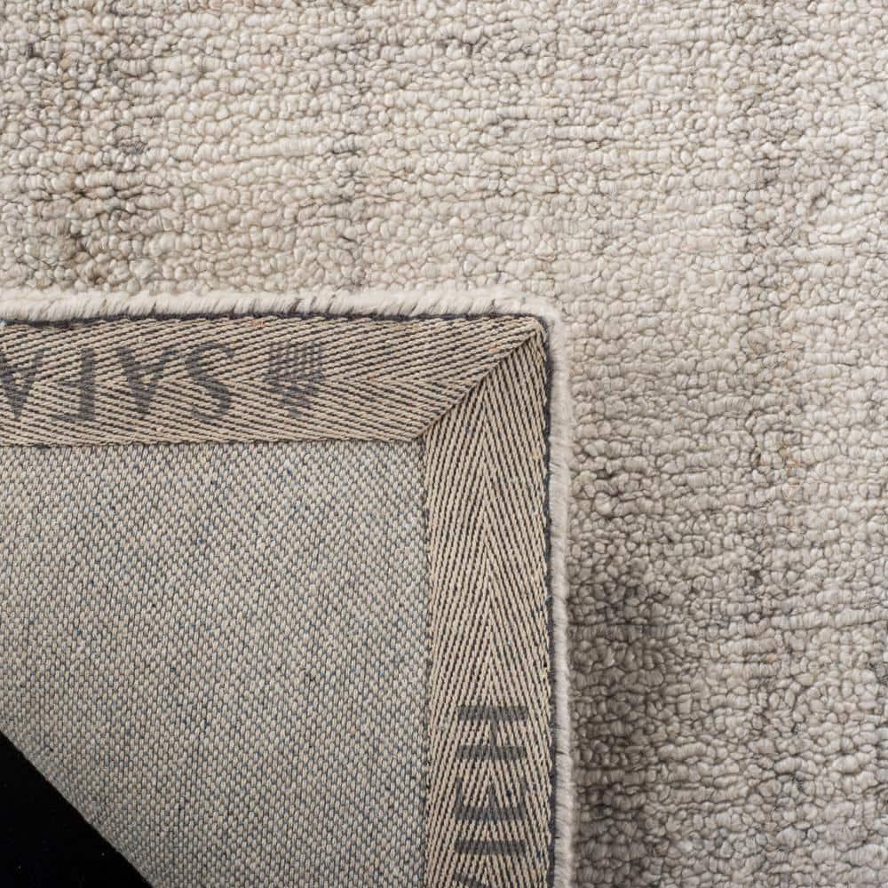 Abstract ABT141 Handmade Indoor Area Rug - Light Grey - 5'x8' - Safavieh