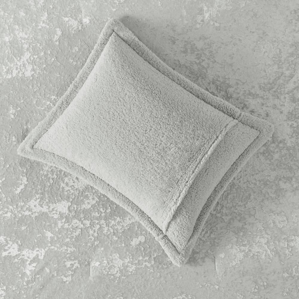 Twin/Twin XL Arabella Crushed Velvet to Faux Shearling Soft Reversible Teen Comforter Set Silver - Intelligent Design: Hypoallergenic Velvet Bedding