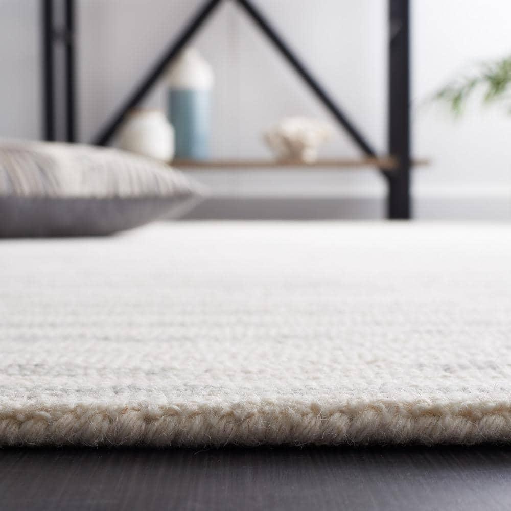 Abstract ABT926 Handmade Indoor Area Rug - Ivory/Light Blue - 4'x6' - Safavieh
