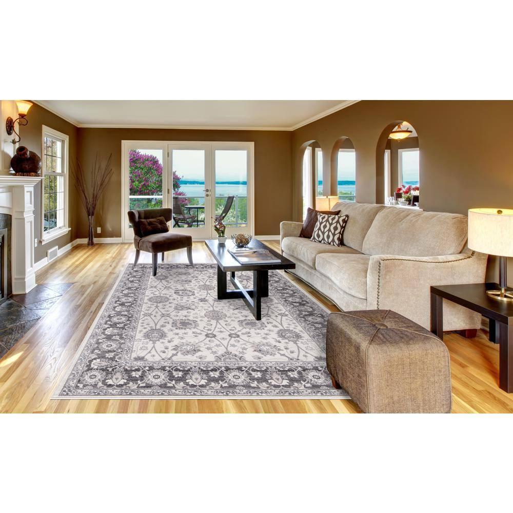 Oriental Machine Woven Area Rug in Ivory/Gray