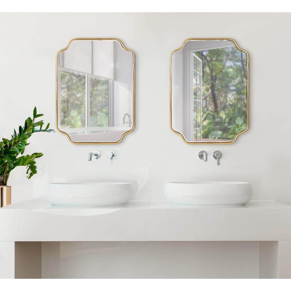 Kate and Laurel Plumley Glam Scalloped Wall Mirror, 18 x 24, Gold, Transitional Mirror Wall Decor