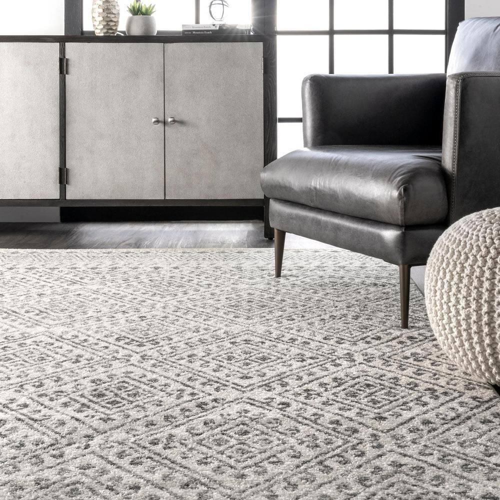Nuloom Camila Geometric 7x9 Indoor Area Rug for Living Room Bedroom Dining Room Kitchen, Off White/Ivory