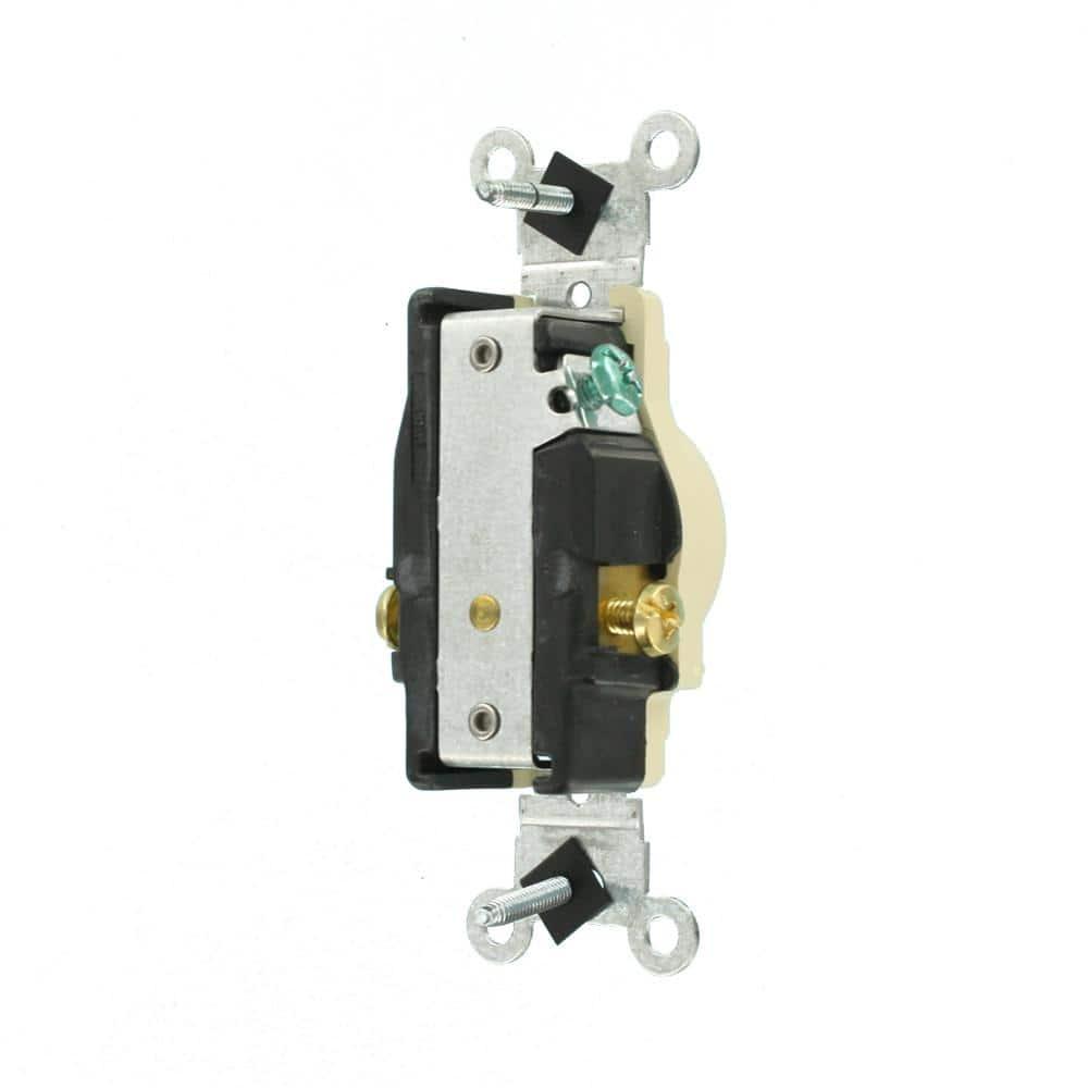 Ivory 20 Amp 250V Single Commercial Outlet with Wall Plate