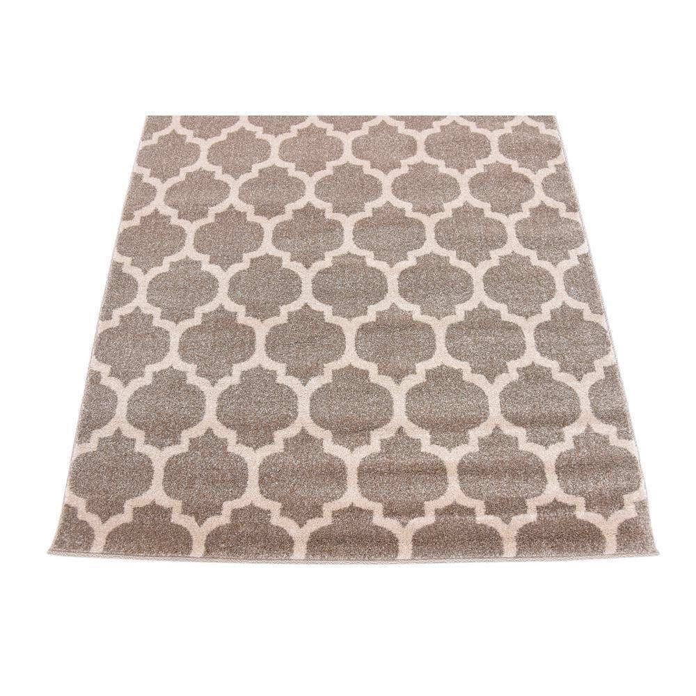 Unique Loom 4' 1 x 6' 1 Trellis Philadelphia Light Brown Area Rug