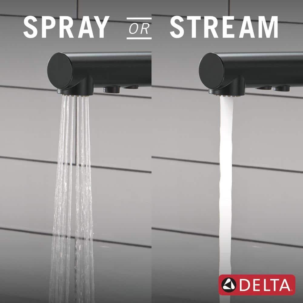 Daneri Pull-Out Sprayer Kitchen Faucet, Single Handle Kitchen Sink Faucet