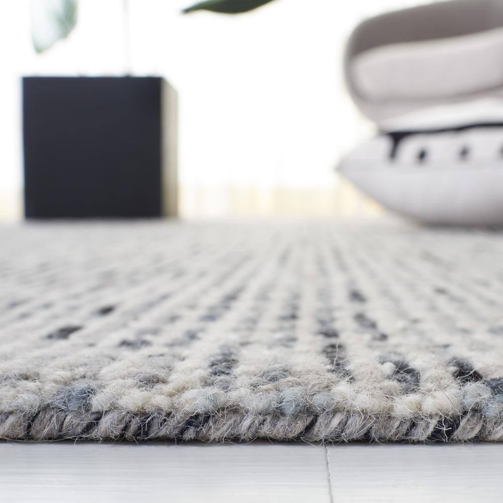 SAFAVIEH Abstract Delia Geometric Wool Area Rug, Dark Grey/Ivory, 9' x 12'
