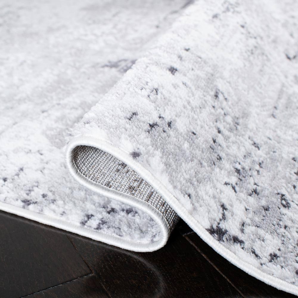 SAFAVIEH Amelia Alastar Abstract Area Rug, Grey/Ivory, 5'3" x 5'3" Square