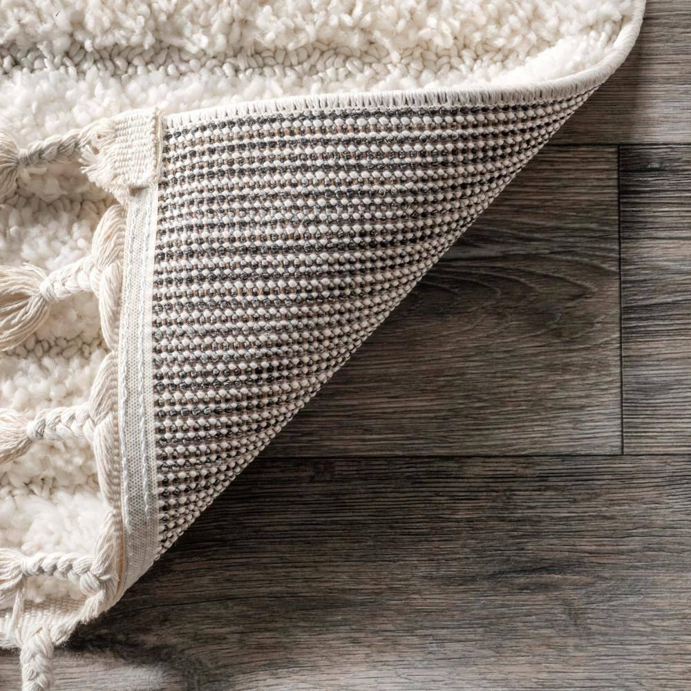 Nuloom Risette Solid 4x6 Shag Indoor Area Rug for Living Room Bedroom Dining Room Nursery Kitchen, Ivory