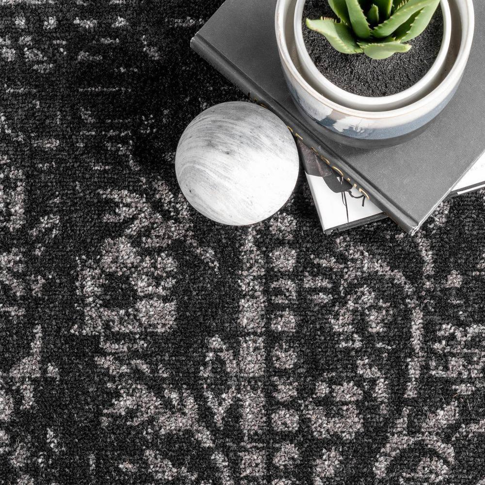 Nuloom Arlena Medallion 4x6 Indoor Area Rug for Living Room Bedroom Dining Room Kitchen, Black/Grey