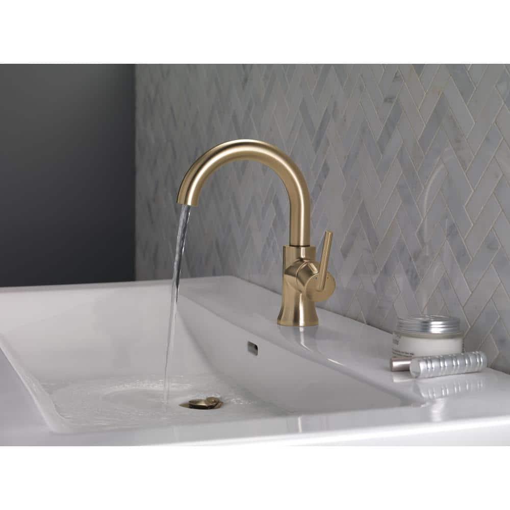 Trinsic Single Hole Bathroom Faucet with Drain Assembly, Single Handle Bathroom Sink Faucet