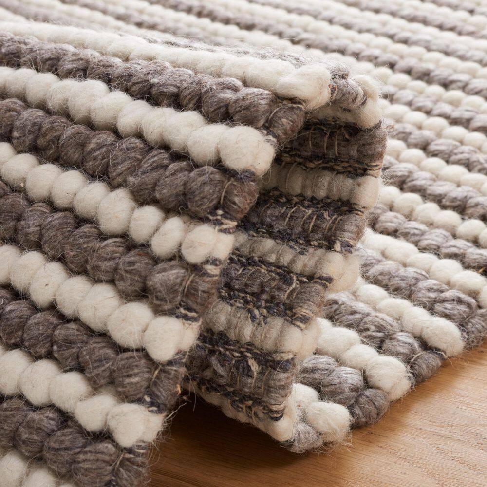 Natura NAT220 Hand Woven Accent Rug - Ivory/Dark Brown - 2'x3' - Safavieh.
