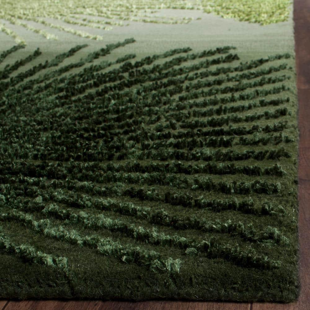 SAFAVIEH Soho Fiesta Celebration Wool Area Rug, Green/Multi, 6' x 6' Square