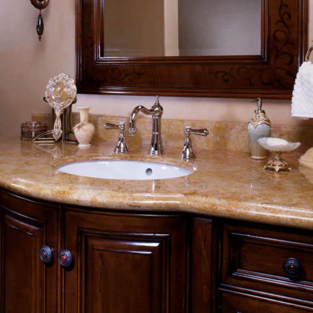Georgian Era™ Widespread Lavatory Faucet With Column Spout