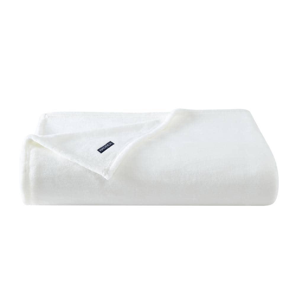 Nautica Nautica Solid Ultra Soft Plush Fleece Blanket