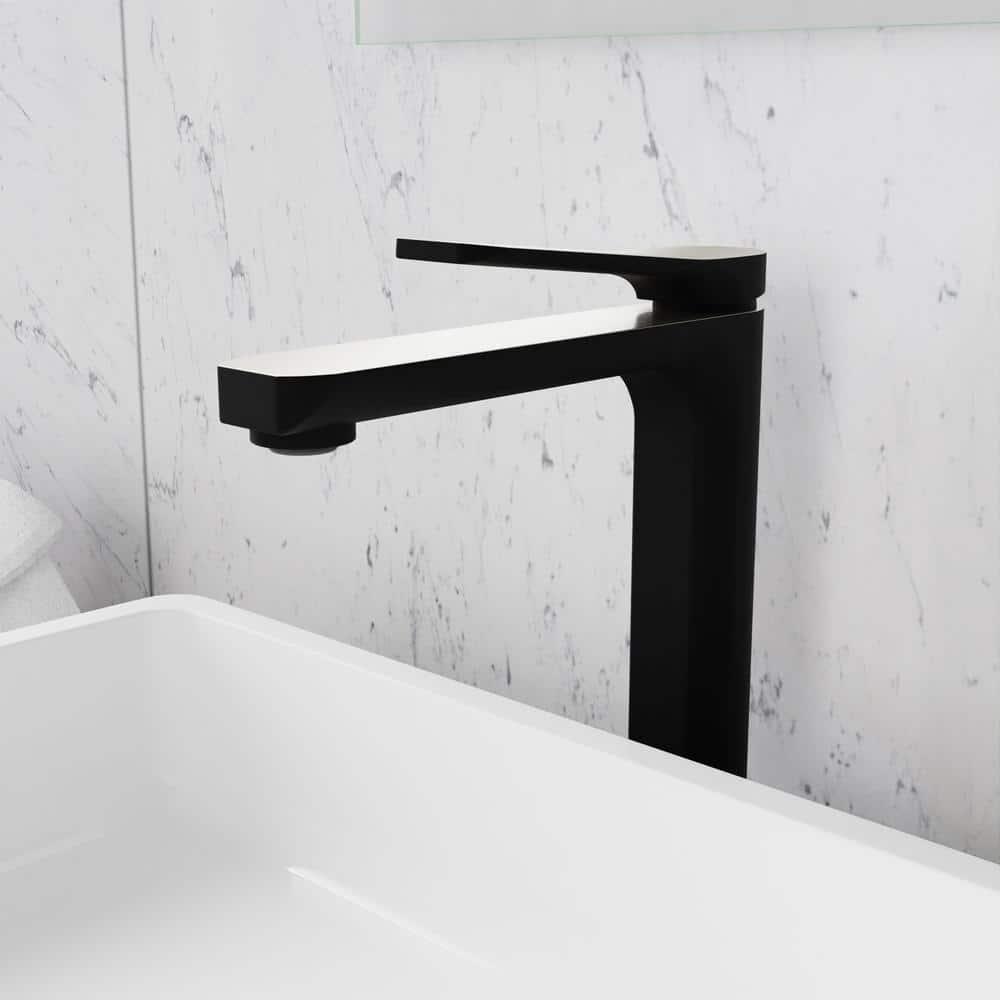 Single-Hole Single-handle Bathroom Faucet with Drain Assembly