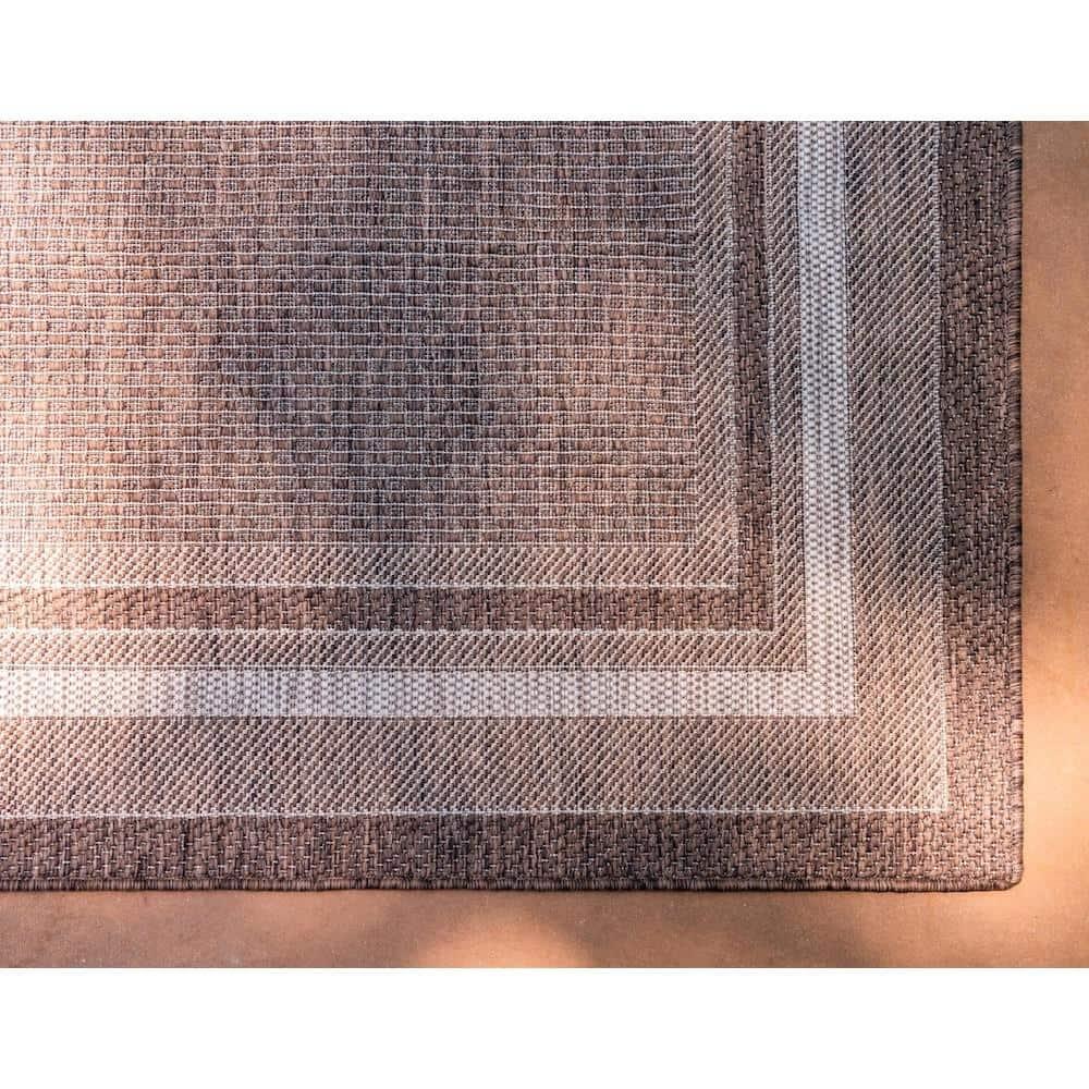 Unique Loom 5' 3 x 8' 0 Rectangle Indoor/Outdoor Border Brown Area Rug