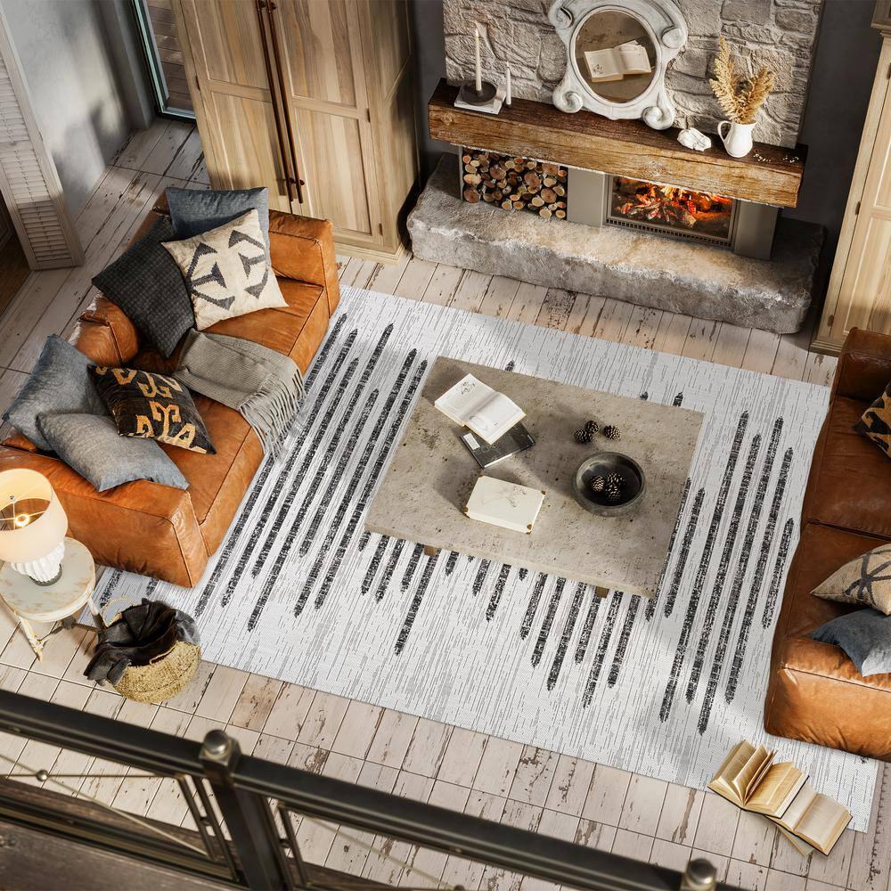 4'x6' Zolak Berber Stripe Geometric Indoor/Outdoor Area Rug, Ivory/Black - JONATHAN Y