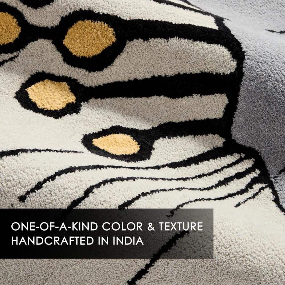 NICOLE MILLER NEW YORK Flora Grandeur Bloom Handcrafted Area Rug, Natural Wool Rug, Bold Floral Rug, Grey, 8'x10'