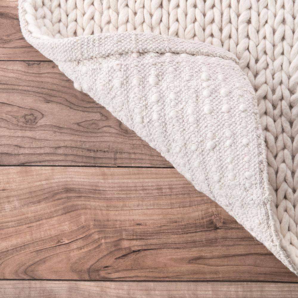 nuLOOM Penelope Braided Wool Off White 4' x 6' Farmhouse Area Rug