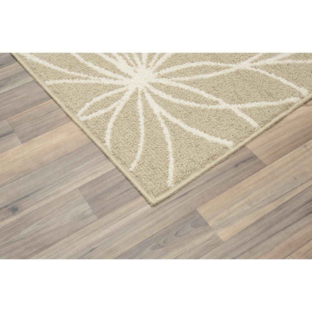 Garland Rug Grand Floral Tan/Ivory Indoor Area Rug, 5' x 7'