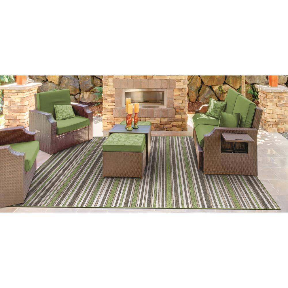Couristan Cape Brockton Indoor / Outdoor Area Rug, Hunter Green-Brown, 2' x 3'7"