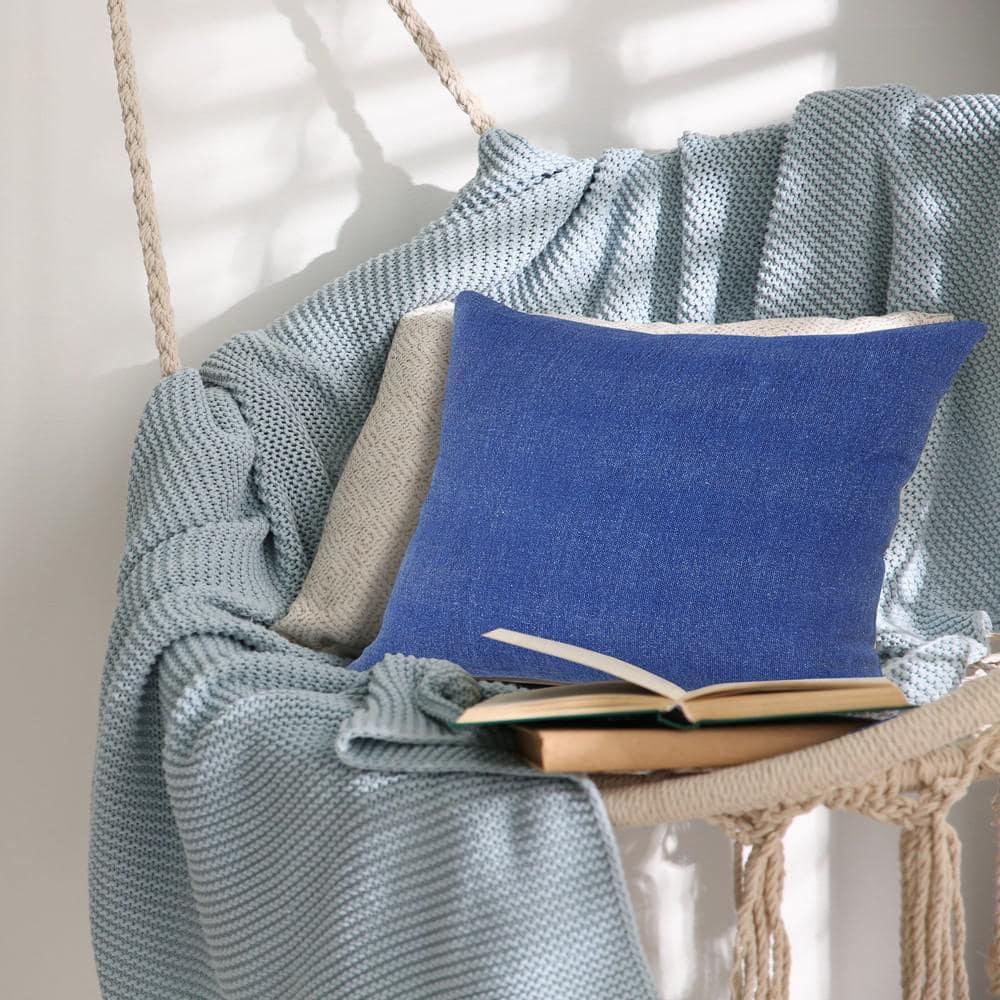 ZeaZu Throw Pillow
