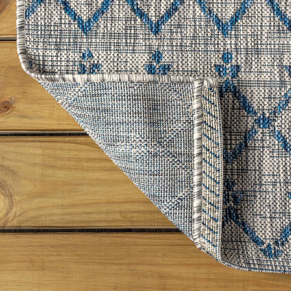 5' x 8' Ourika Moroccan Geometric Textured Weave Indoor/Outdoor Area Rug,  Light Gray/Navy - JONATHAN Y